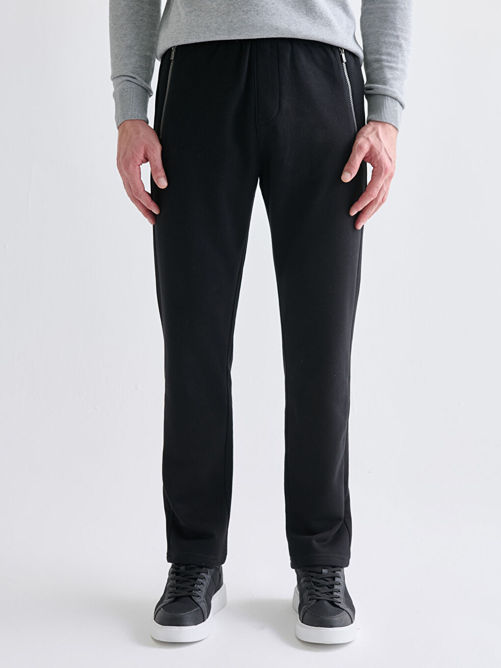 Standard Fit Men's Sweatpants-1