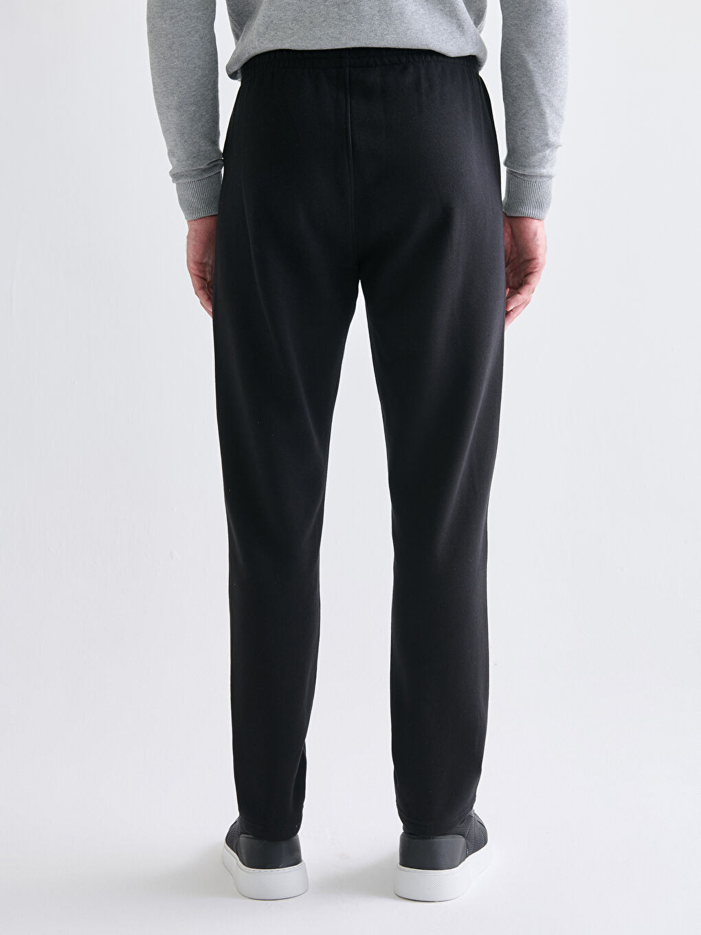 Standard Fit Men's Sweatpants-3