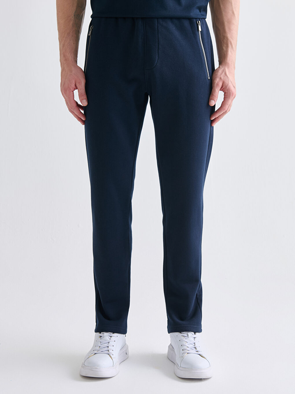 Standard Fit Men's Sweatpants-1