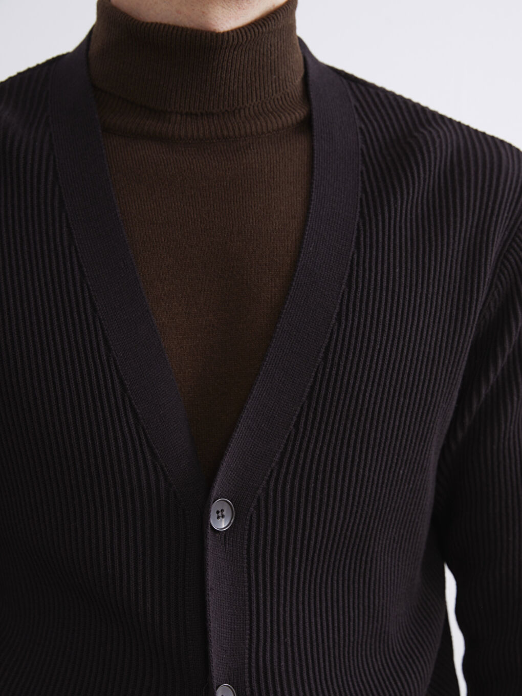 Kahverengi Standart Kalıp V Yaka Erkek Triko Hırka-2