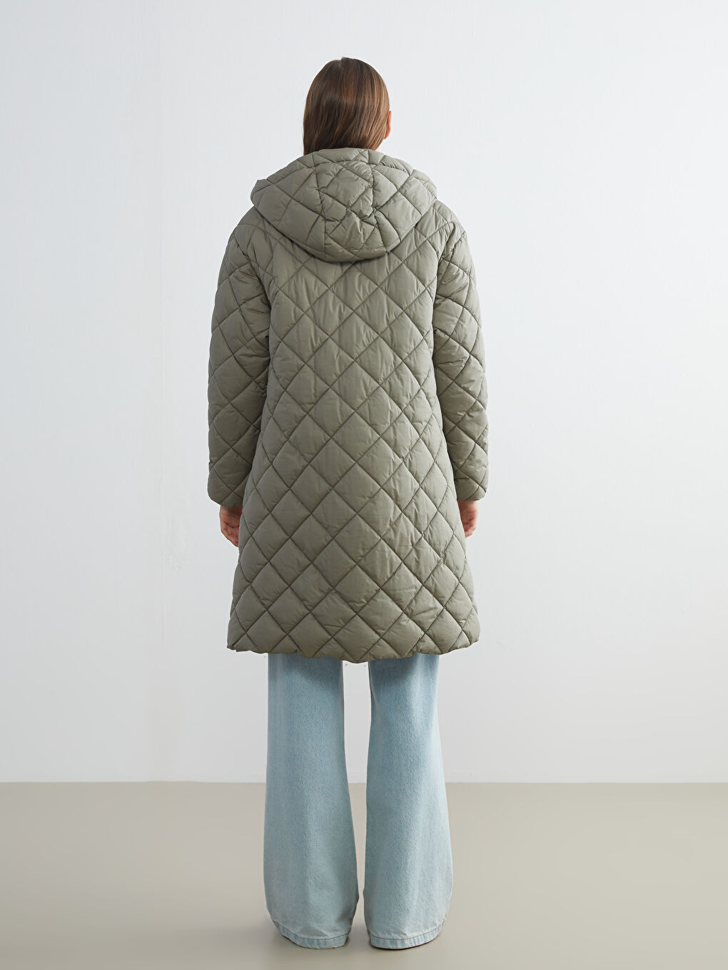 Hooded Quilted Women's Puffer Coat-4
