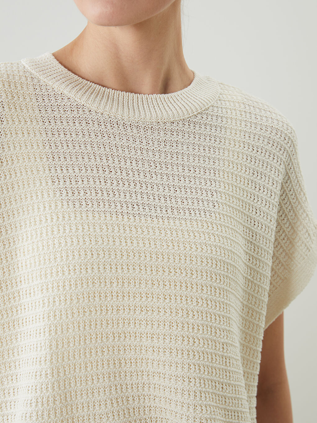 Crew Neck Women's Knitwear Sweater-2