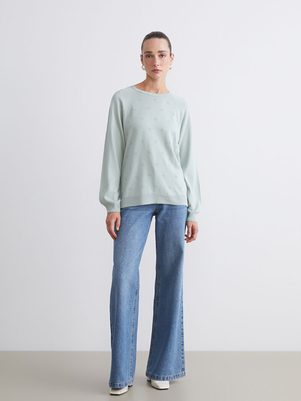 Crew Neck Floral Women's Knitwear Sweater-2