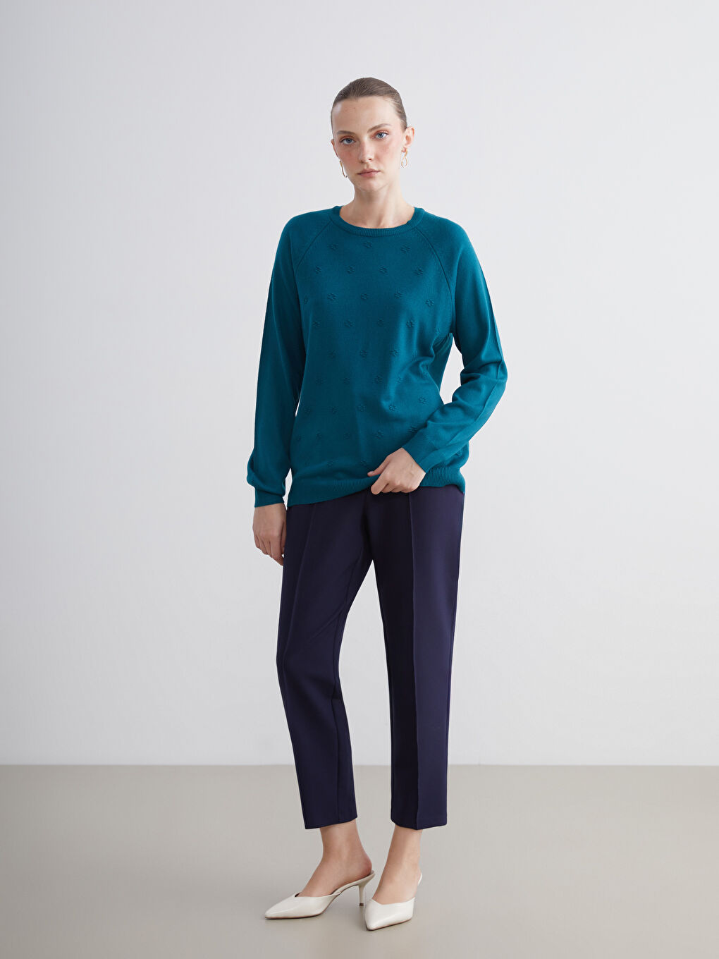 Crew Neck Floral Women's Knitwear Sweater-4