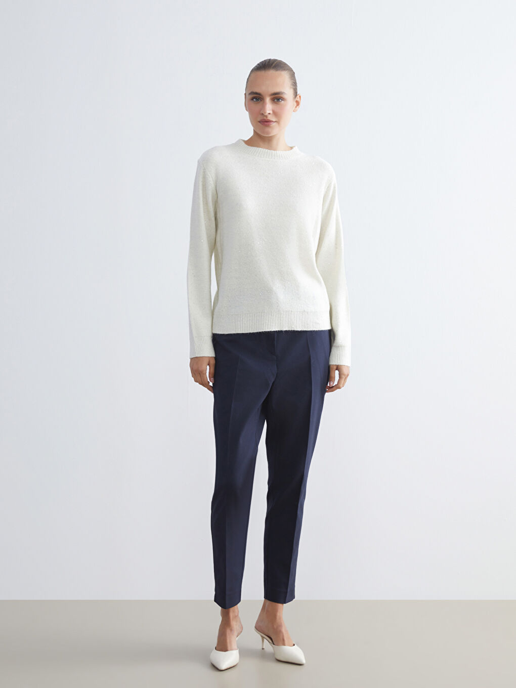 Crew Neck Bright Look Long Sleeve Women's Knitwear Sweater-1