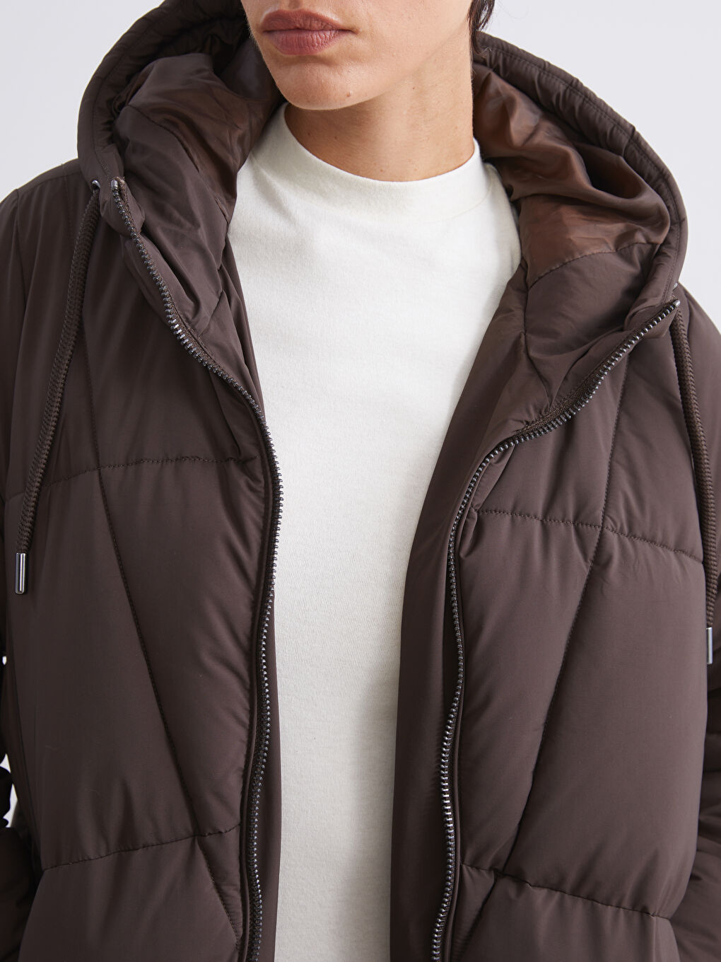 Kahverengi Kapüşonlu Oversize Kadın Şişme Mont-2