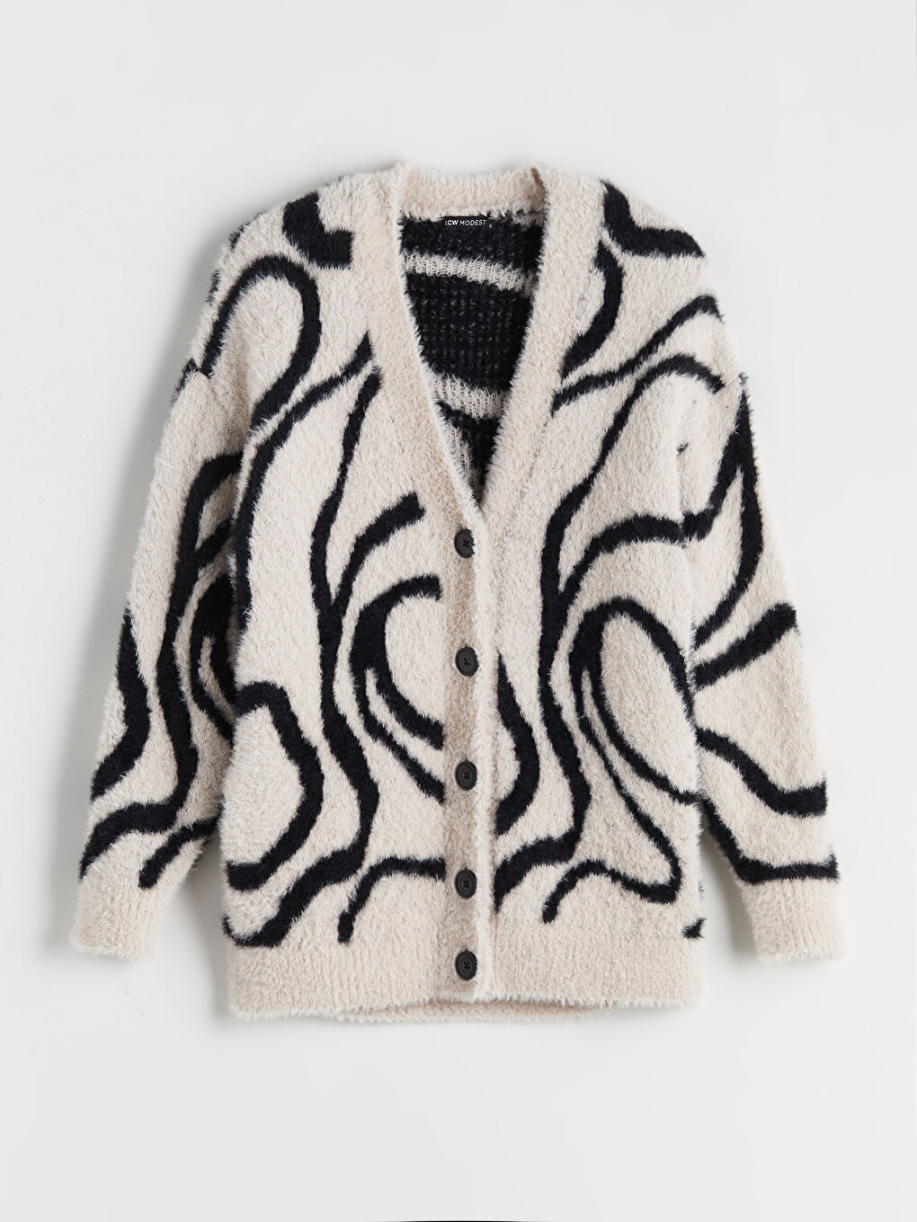 Ženski trikotažni kardigan sa v izrezom i dezenom dugih rukava-4