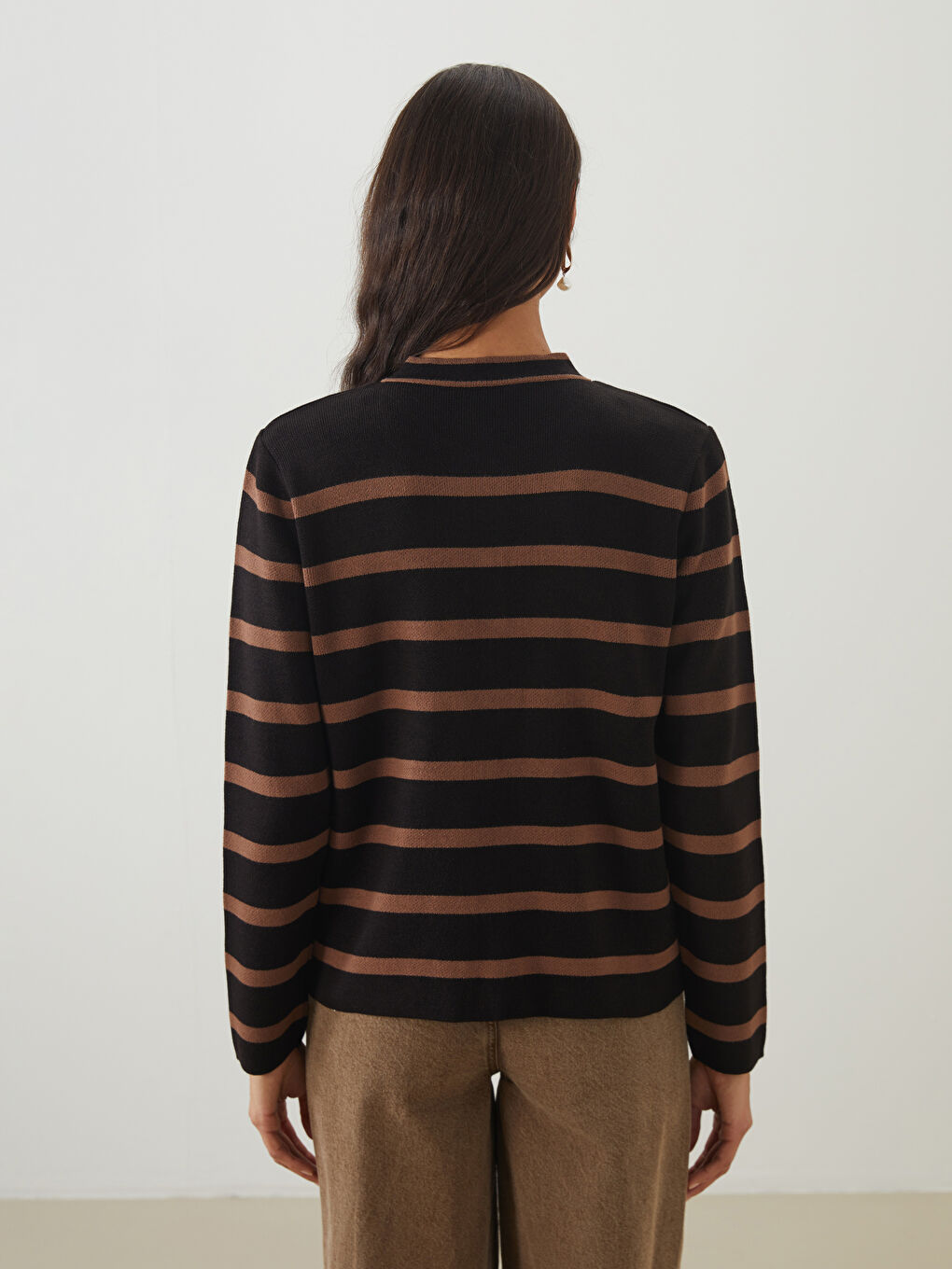 Crew Neck Striped Women's Knitwear Cardigan-3
