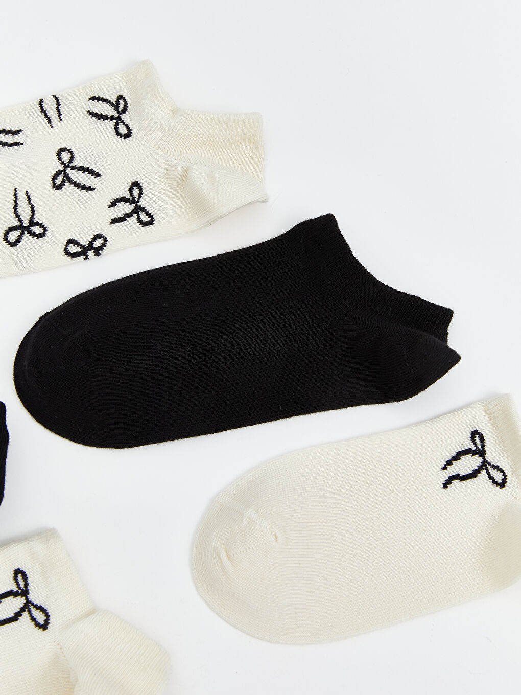 Ekru Fiyonk Desenli Kadın Sneaker Çorap 5'li-1