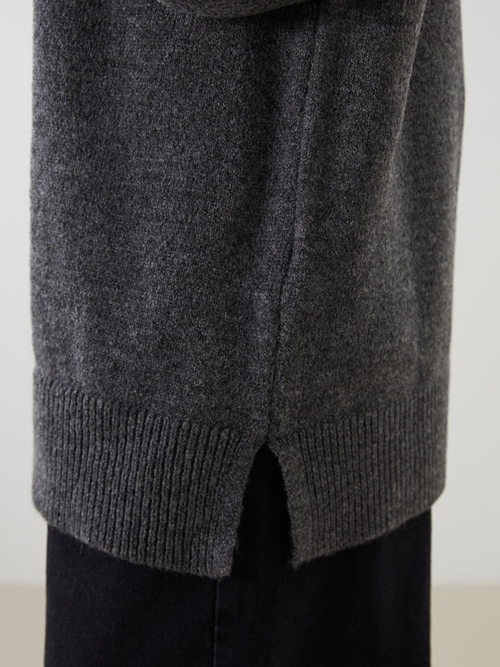 Gri Dik Yaka Oversize Kadın Triko Tunik-2