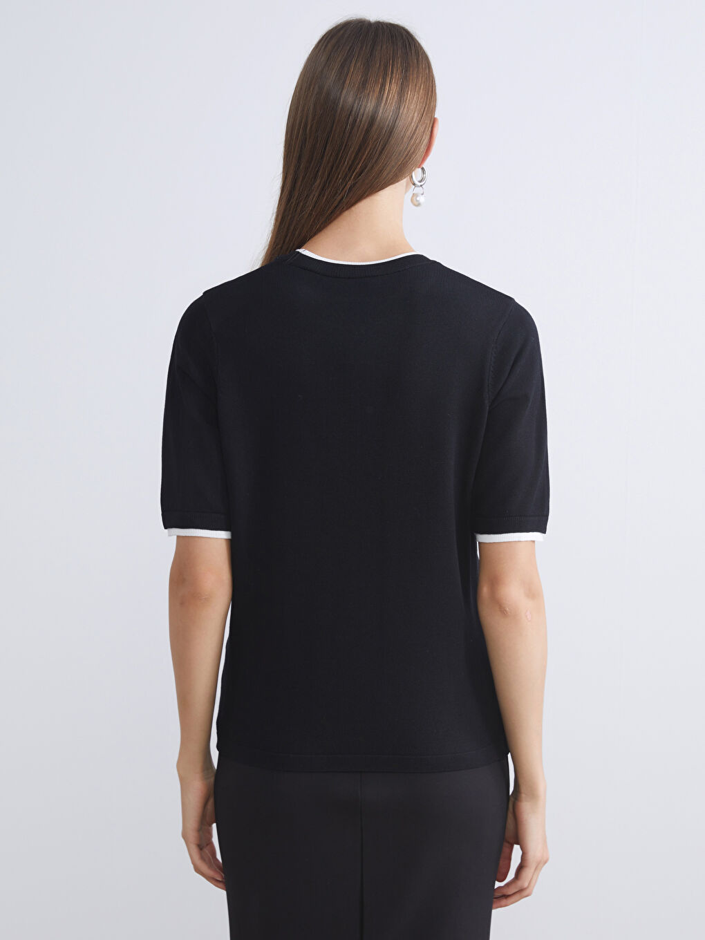 Siyah Bisiklet Yaka Kadın Triko Kazak-3