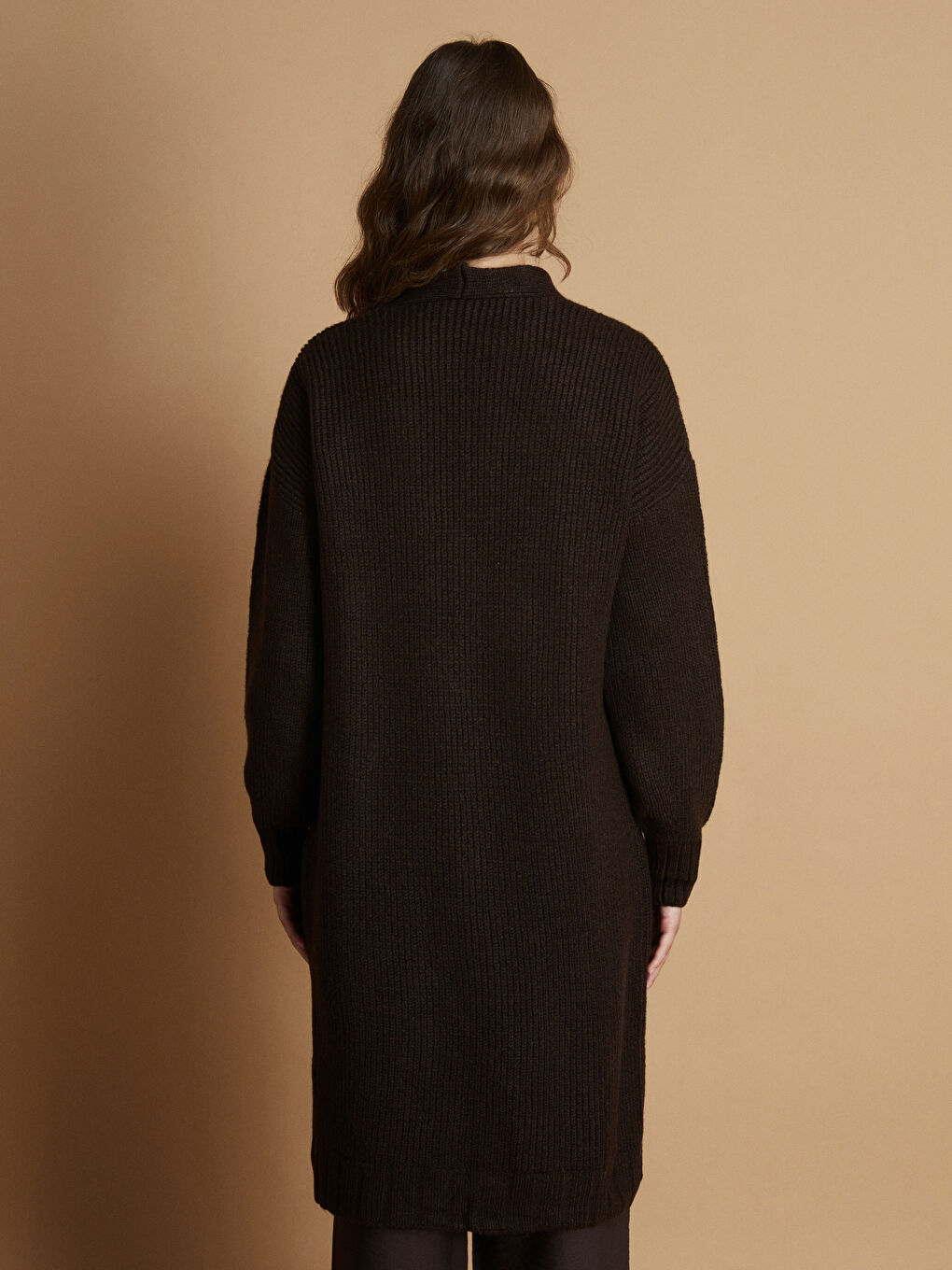 Kahverengi Şal Yaka Oversize Kadın Triko Hırka-3