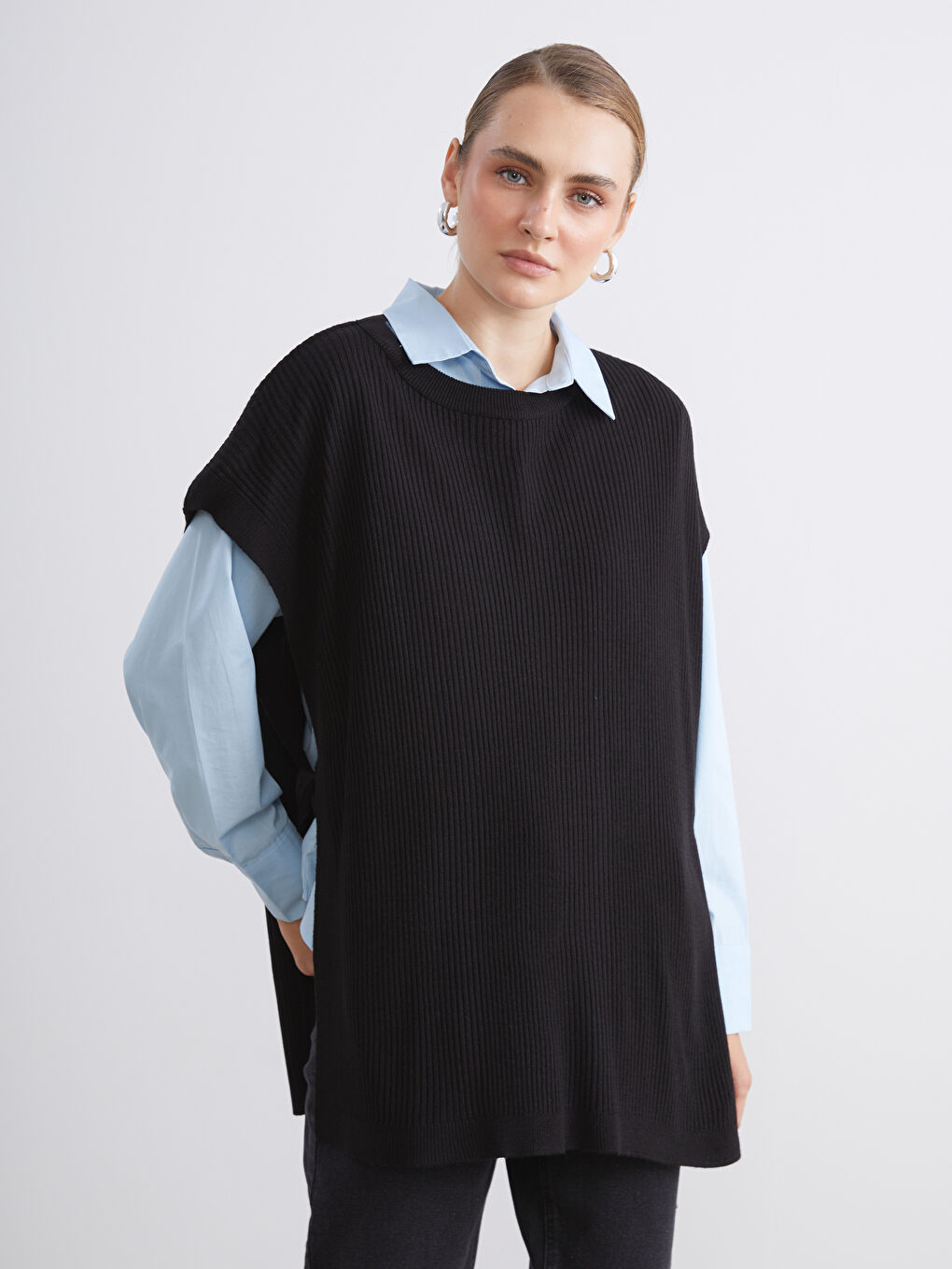 Crew Neck Women's Knitwear Sweater Vest