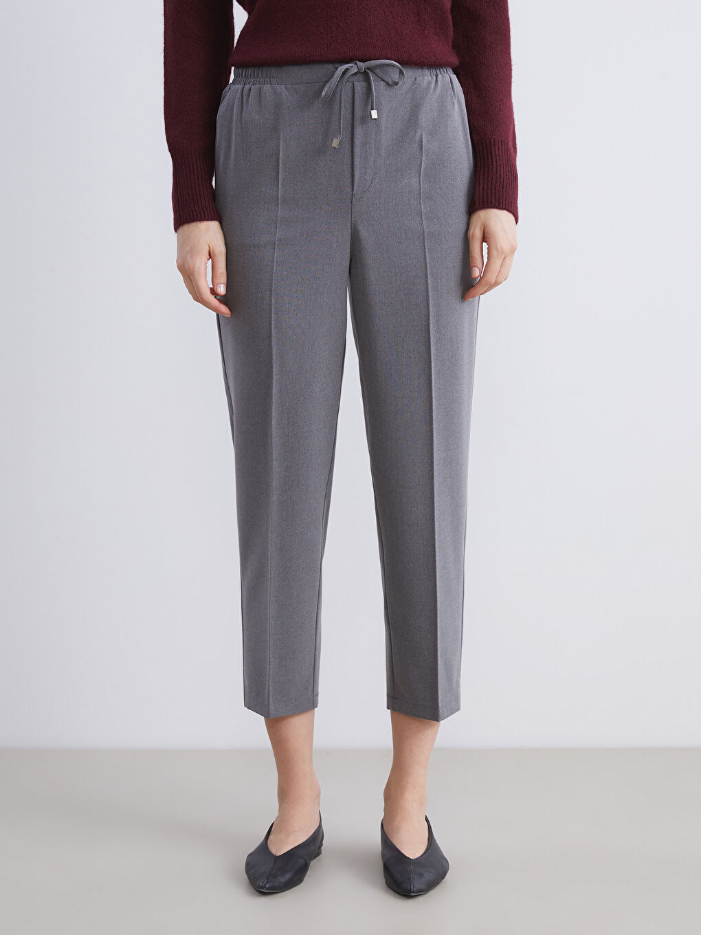 Elastic Waist Carrot Fit Women's Trousers-1