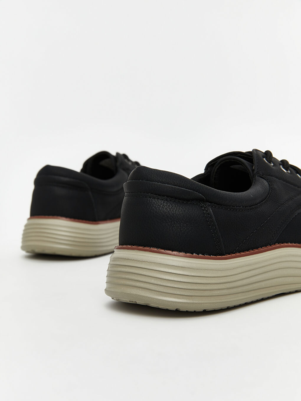 Lace-Up Men's Classic Shoe-4