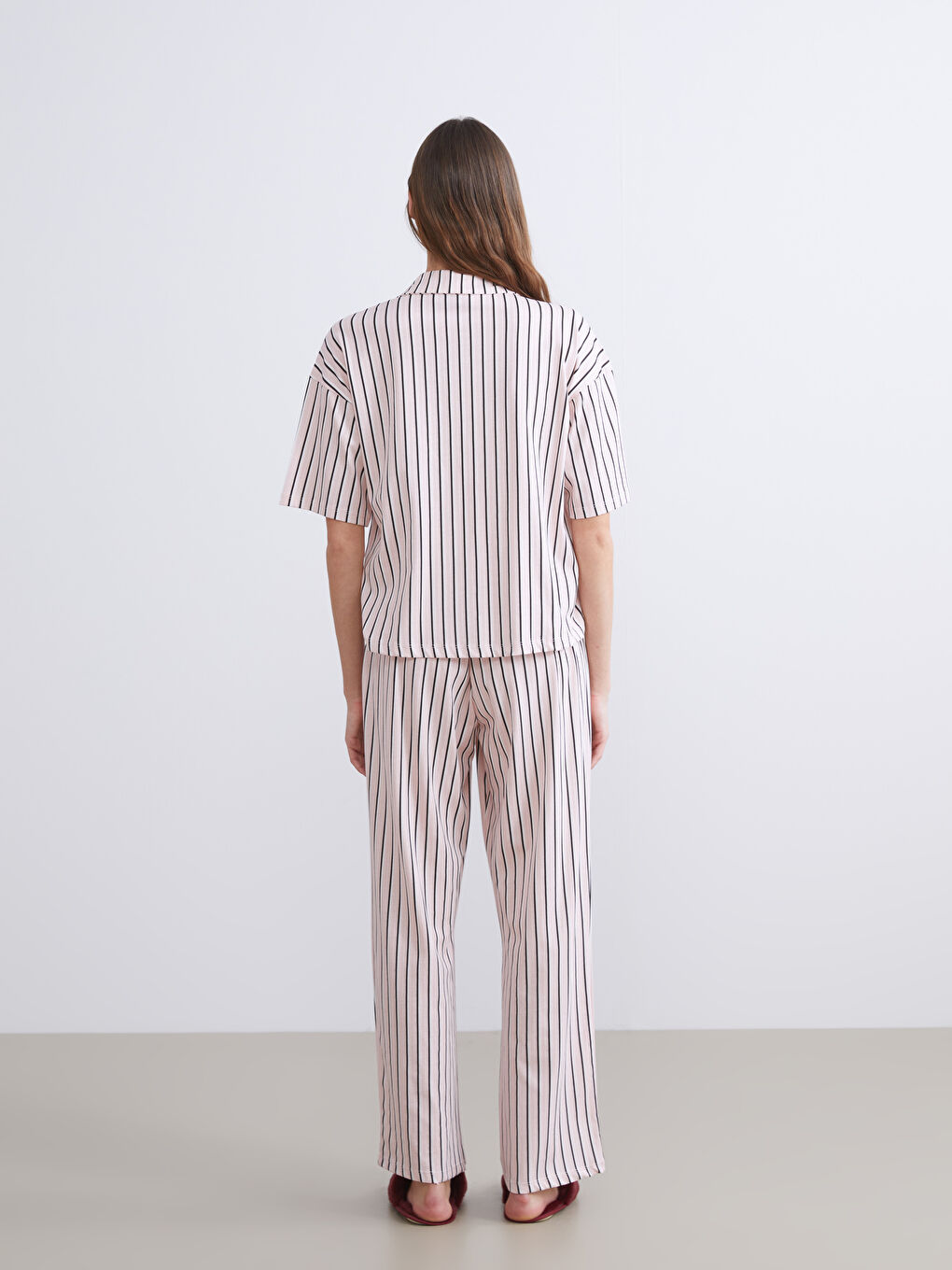 Collared Neck Striped Women's Pyjama Set-3