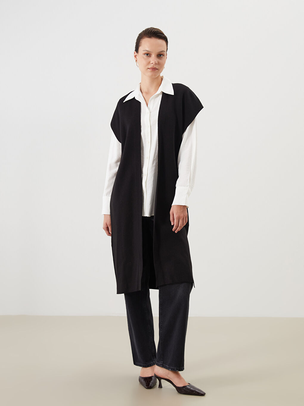 Siyah Şal Yaka Oversize Kadın Triko Yelek-1