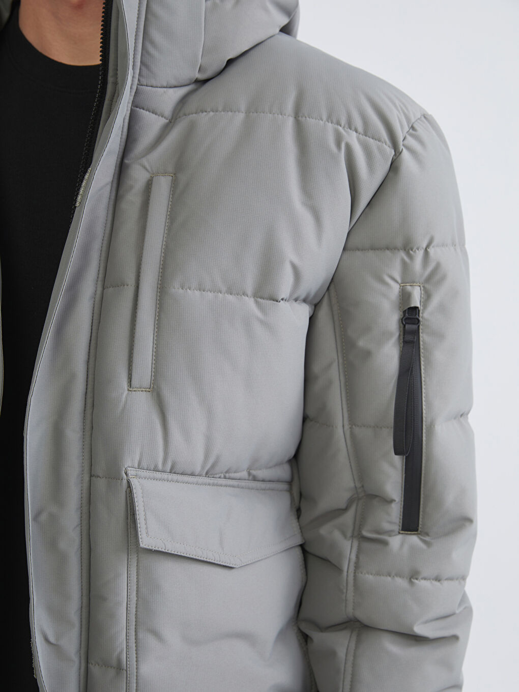 Haki Standart Kalıp Kapüşonlu Erkek Mont-2