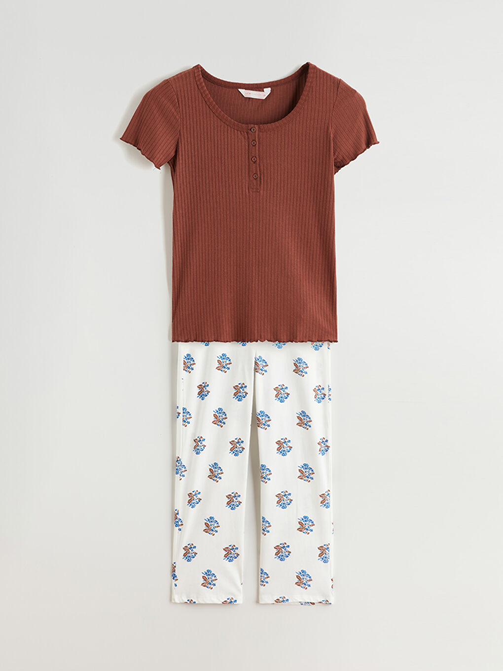 Ekru Desenli Kadın Pijama Takımı-4