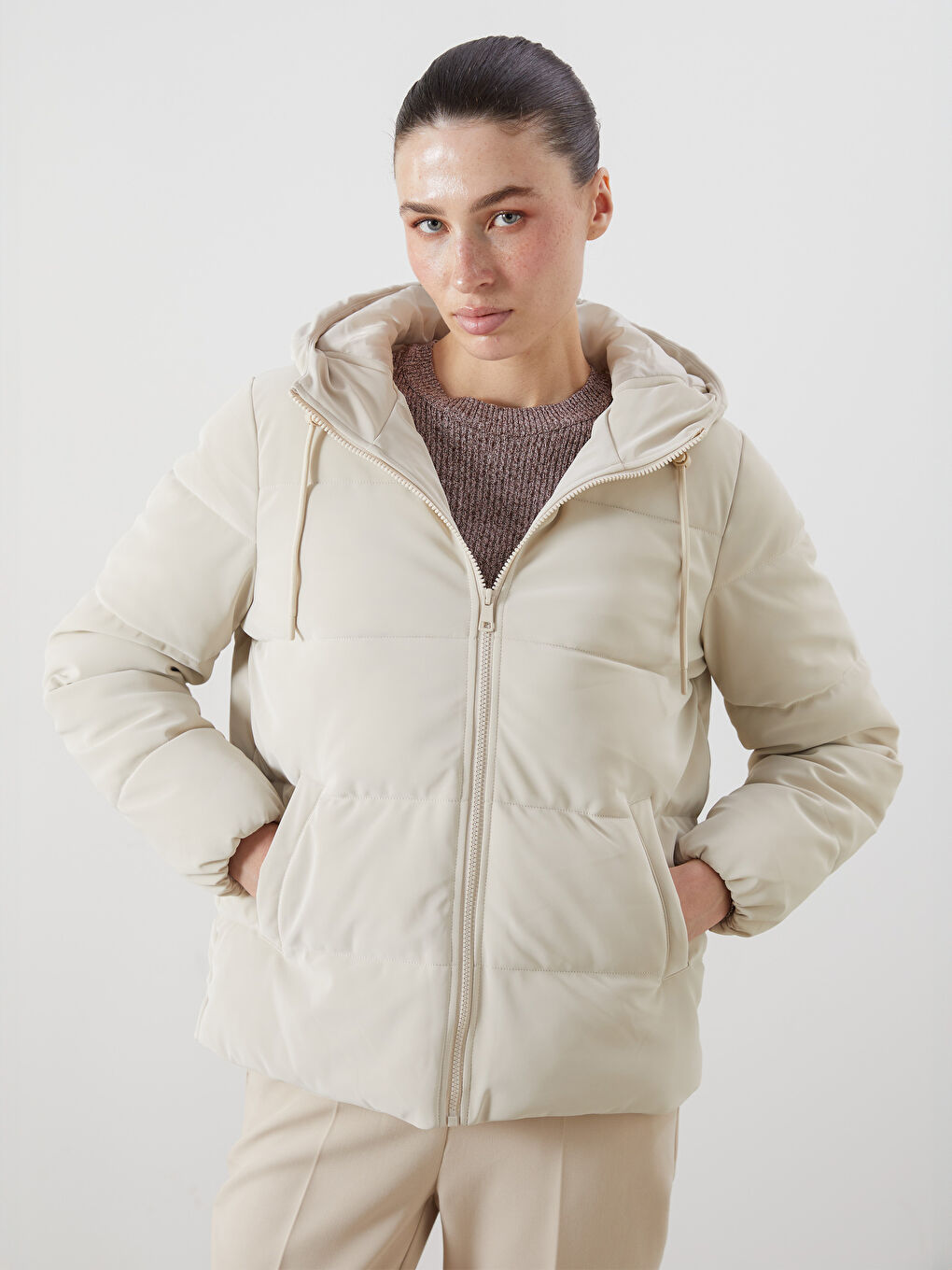 Hooded Women's Puffer Coat