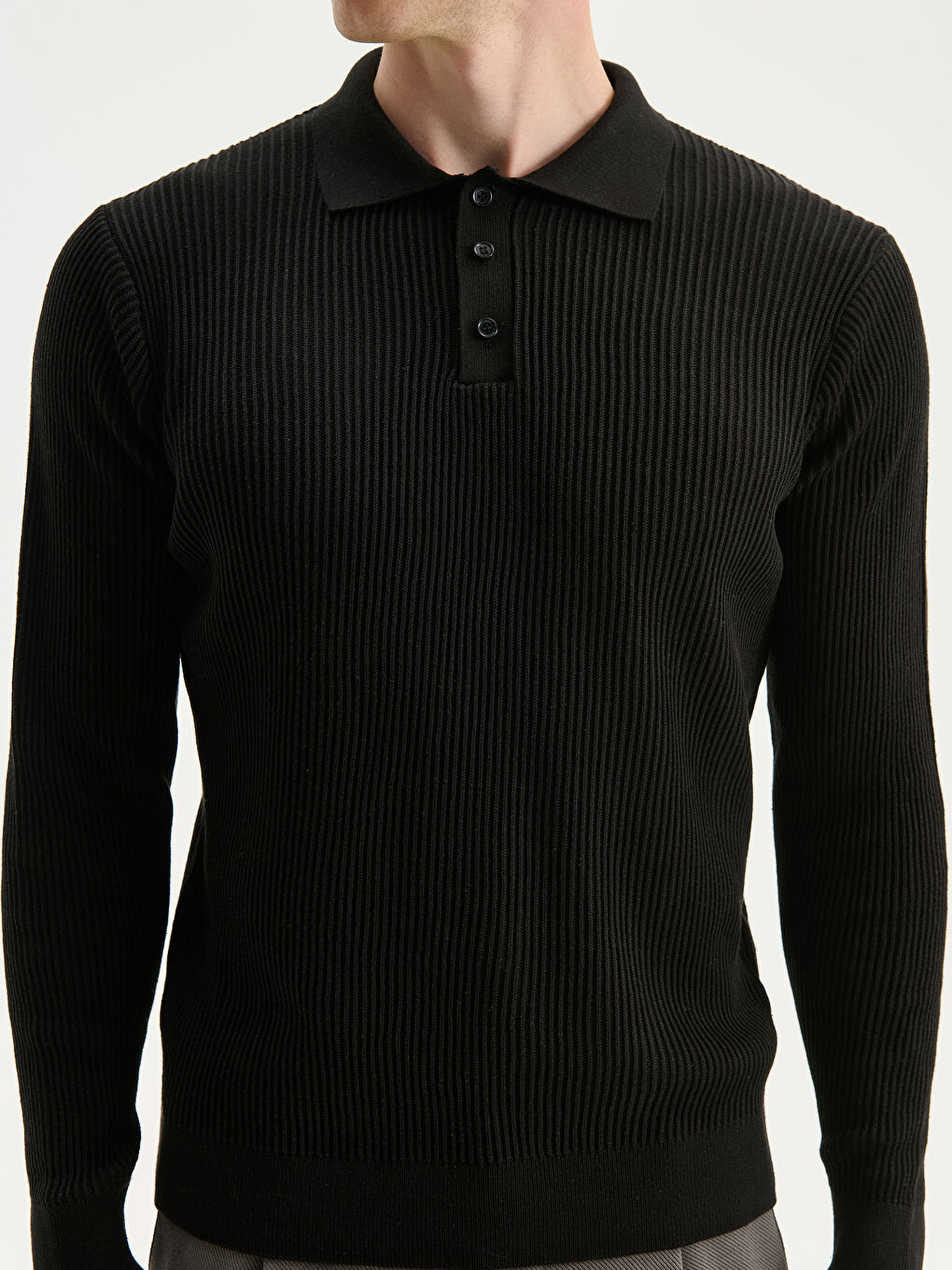 Свитер из трикотажа с водолазкой для мужчин-2