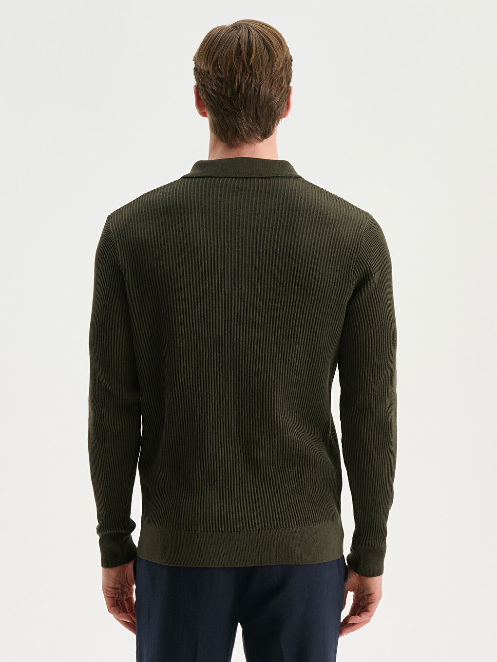 Свитер из трикотажа с водолазкой для мужчин-3