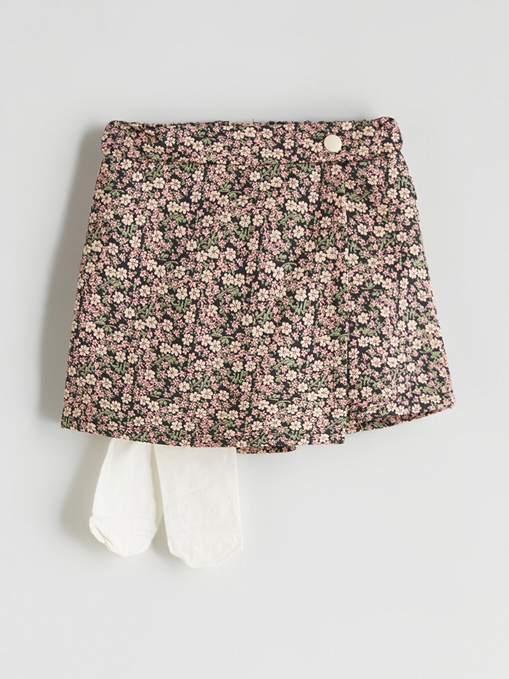 Siyah Çiçekli Kız Çocuk Şort Etek ve Külotlu Çorap 2'li-2