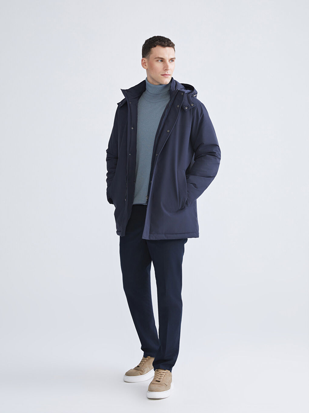 Lacivert Standart Kalıp Kapüşonlu Erkek Mont-1