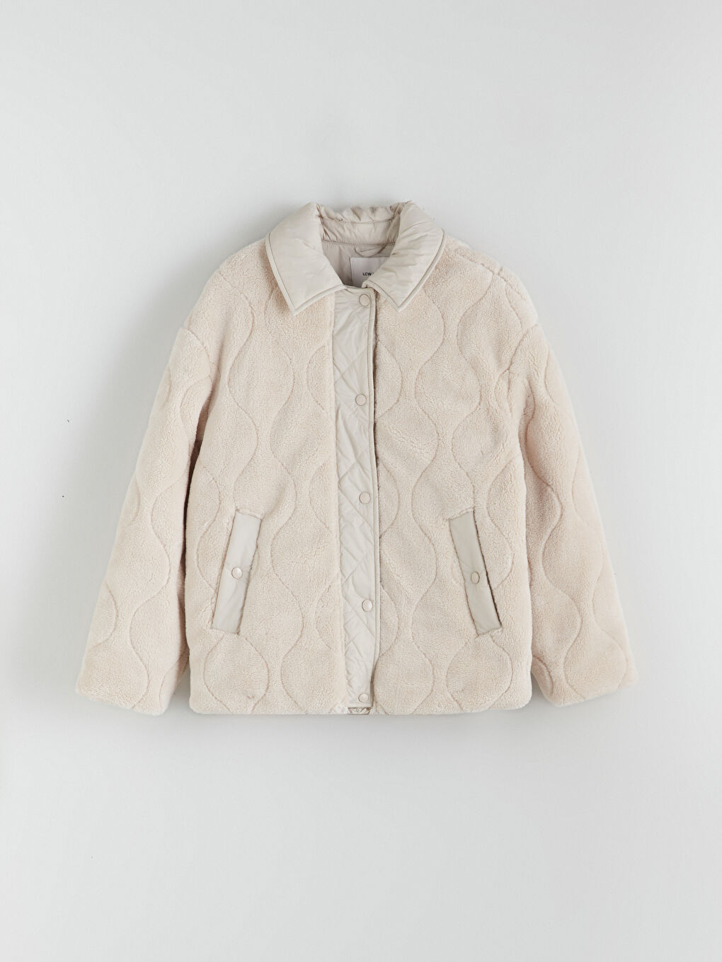 Ekru Gömlek Yaka Kadın Pelüş Mont-5