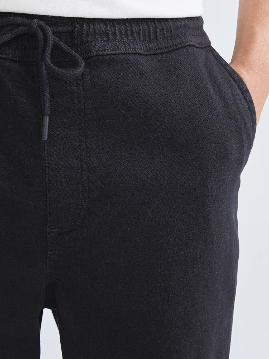 Loose Fit Men's Jeans-2