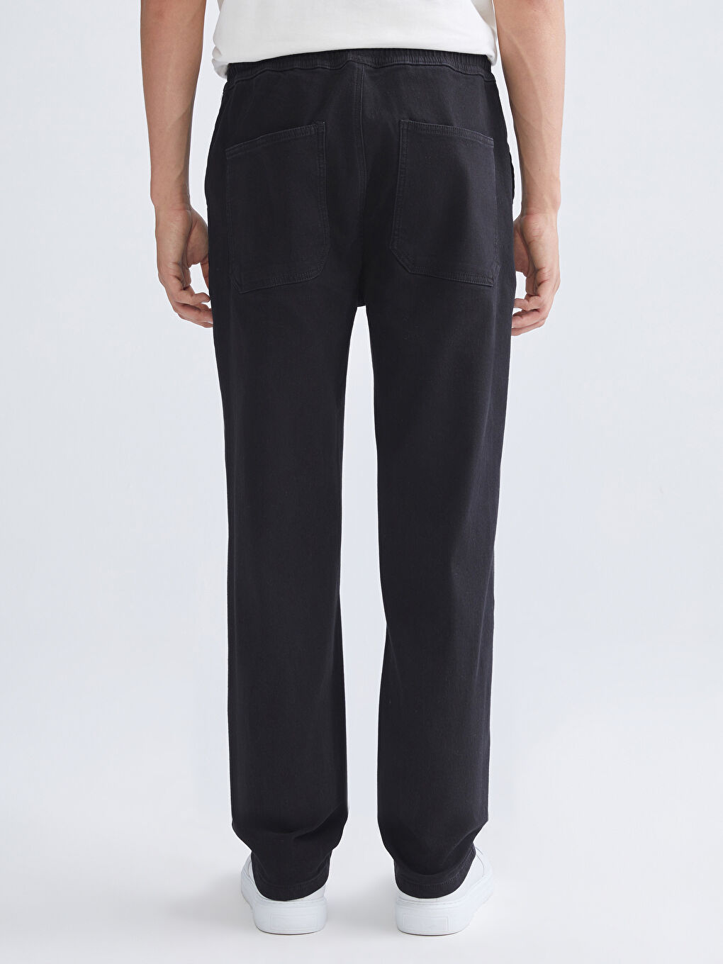 Loose Fit Men's Jeans-3