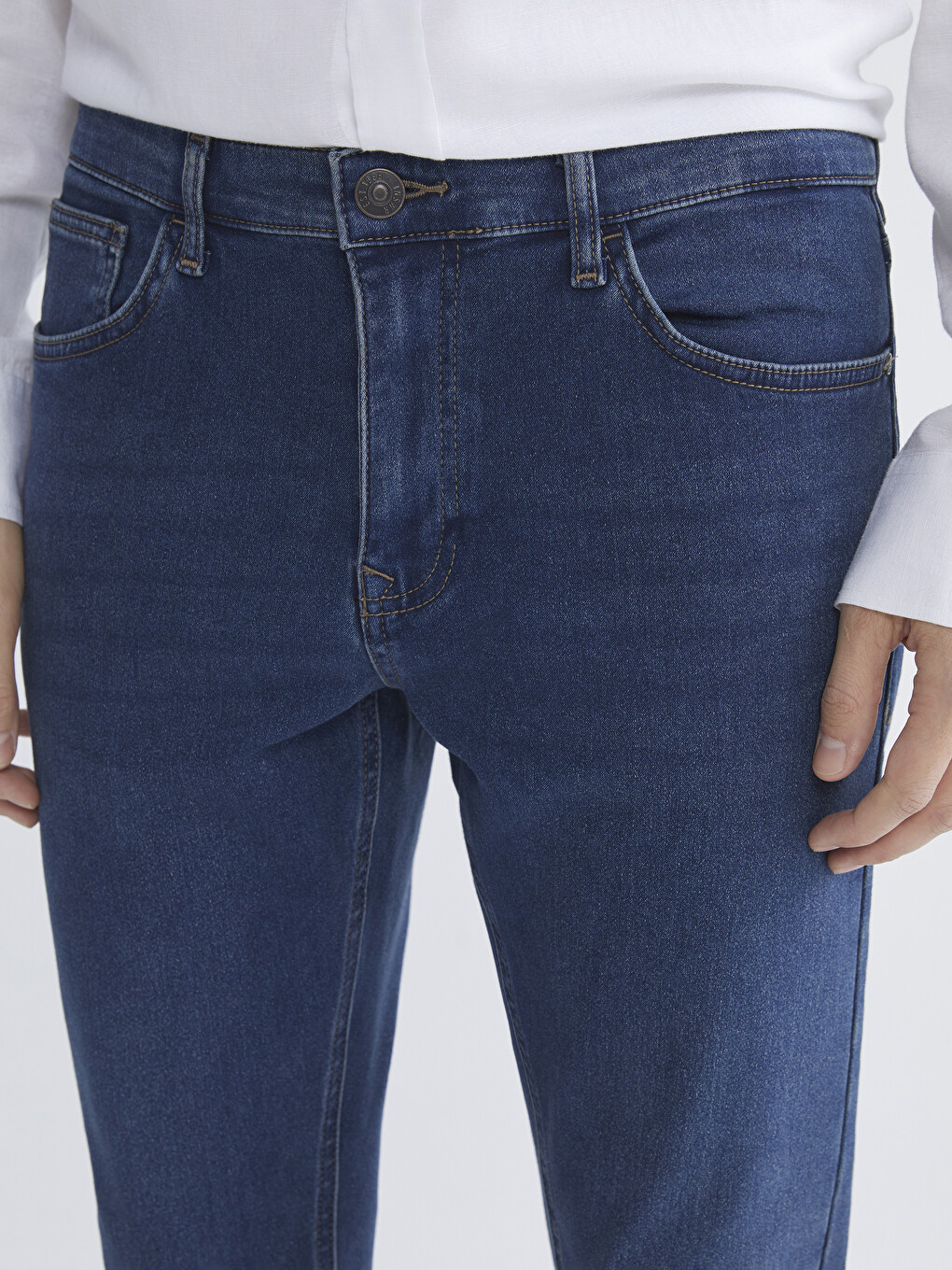 750 Slim Fit Men's Jeans-3