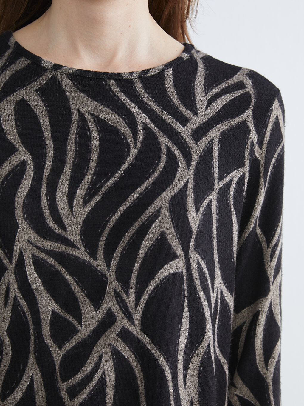 Crew Neck Patterned Blouse-2