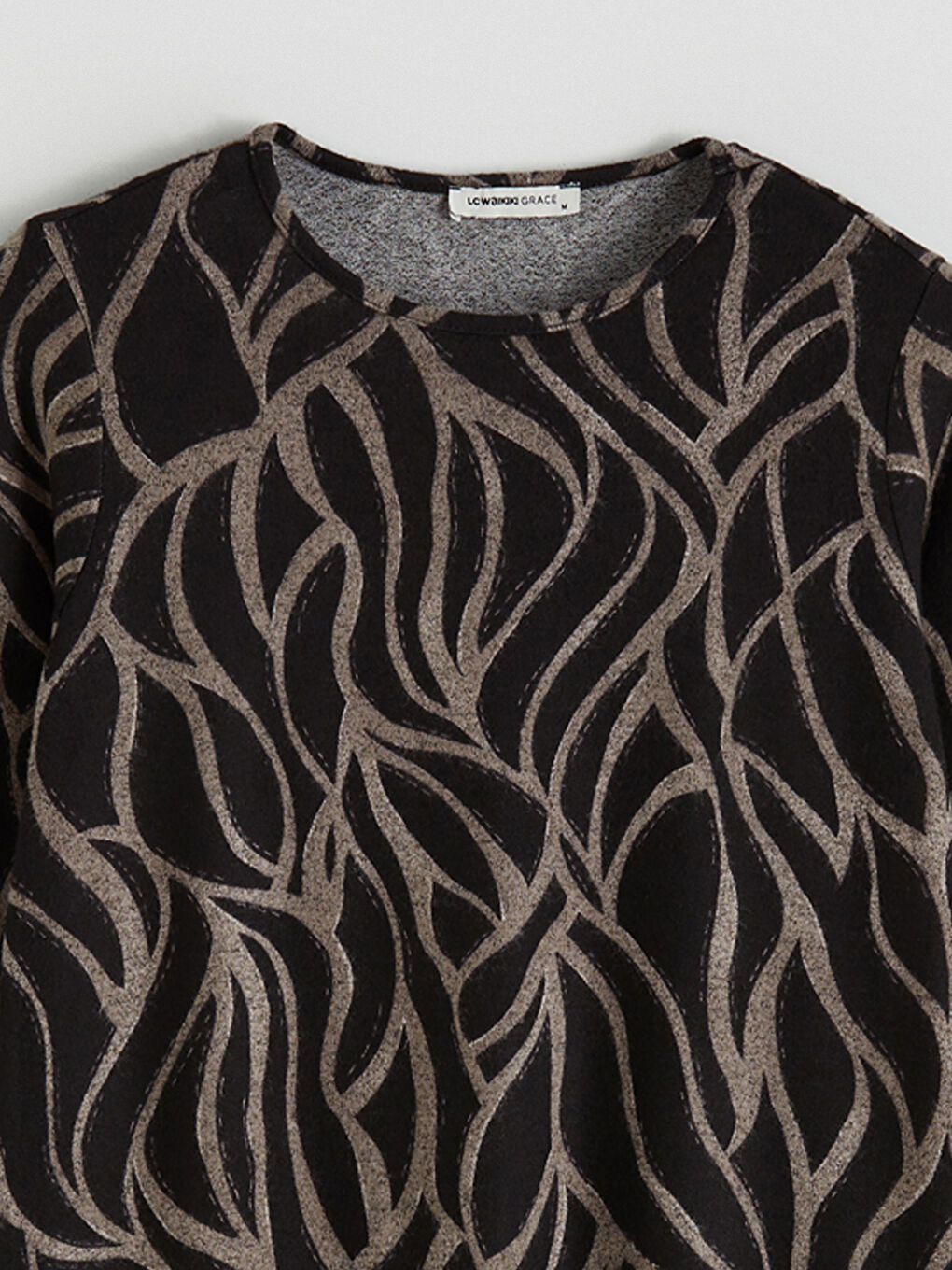 Kahverengi Bisiklet Yaka Desenli Bluz-1