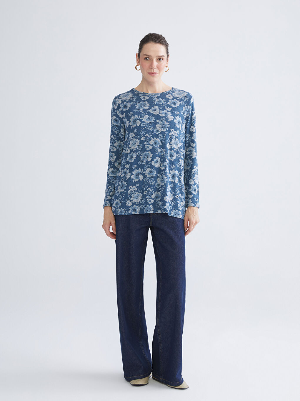 Crew Neck Patterned Blouse-2