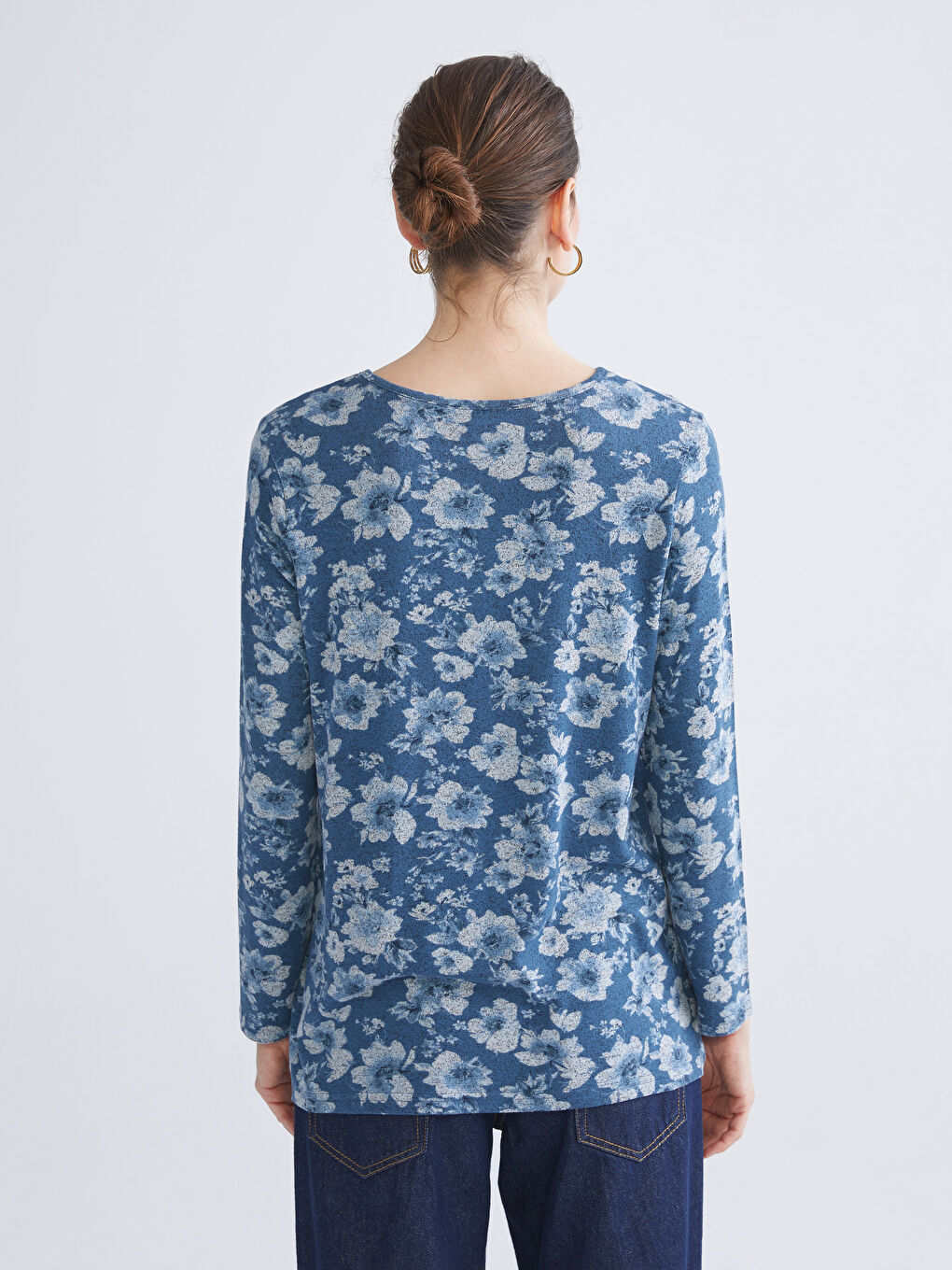 Crew Neck Patterned Blouse-4