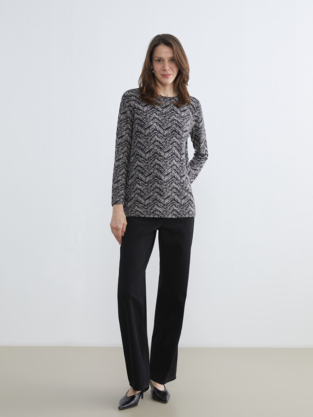 Crew Neck Patterned Blouse-1