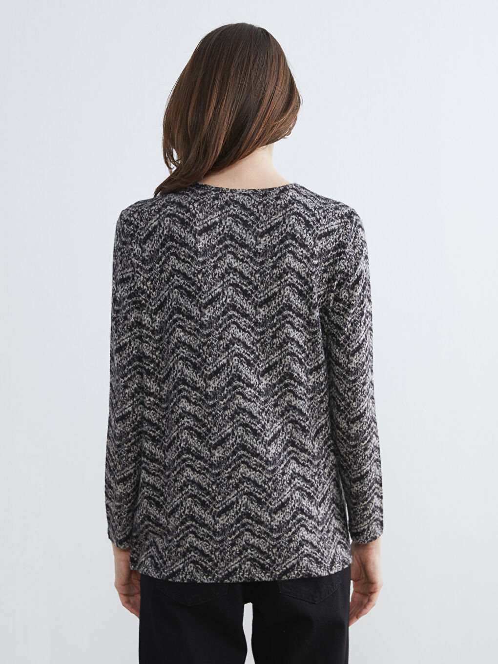 Crew Neck Patterned Blouse-3