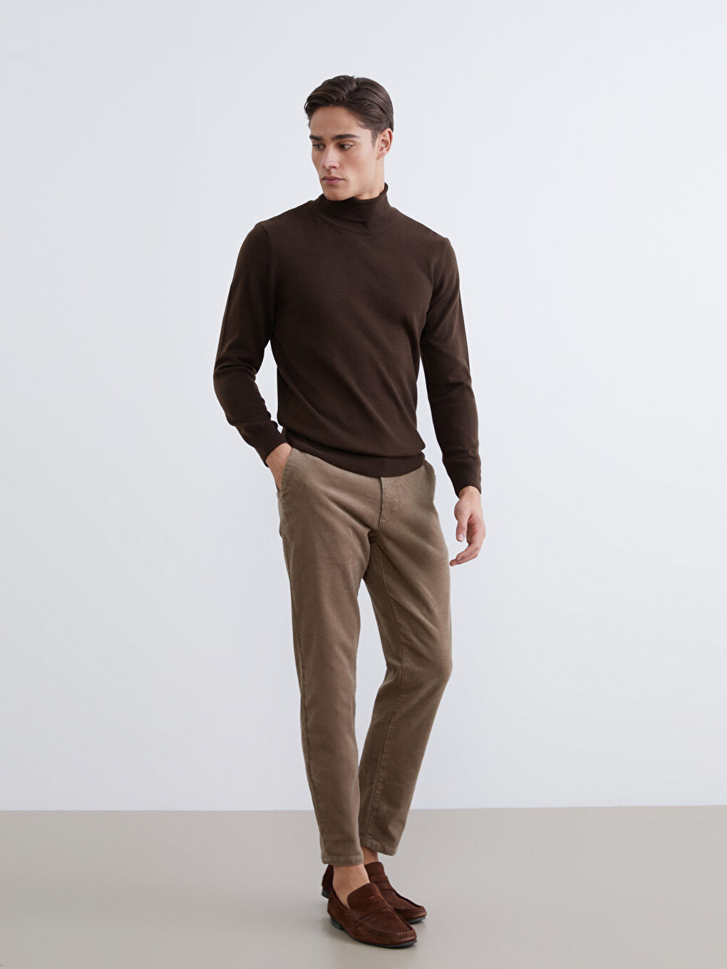Kahverengi Standart Kalıp Erkek Pantolon