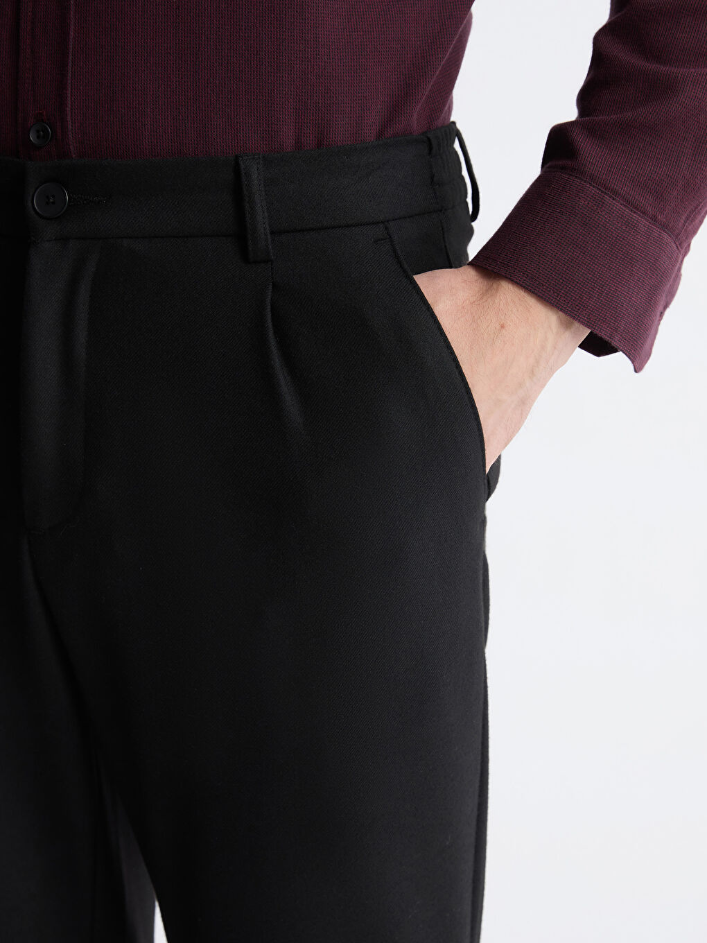 Siyah Standart Kalıp Erkek Pantolon-2