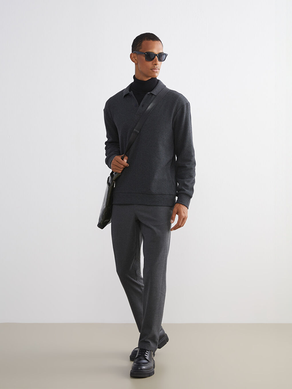 Standard Fit Men's Trousers