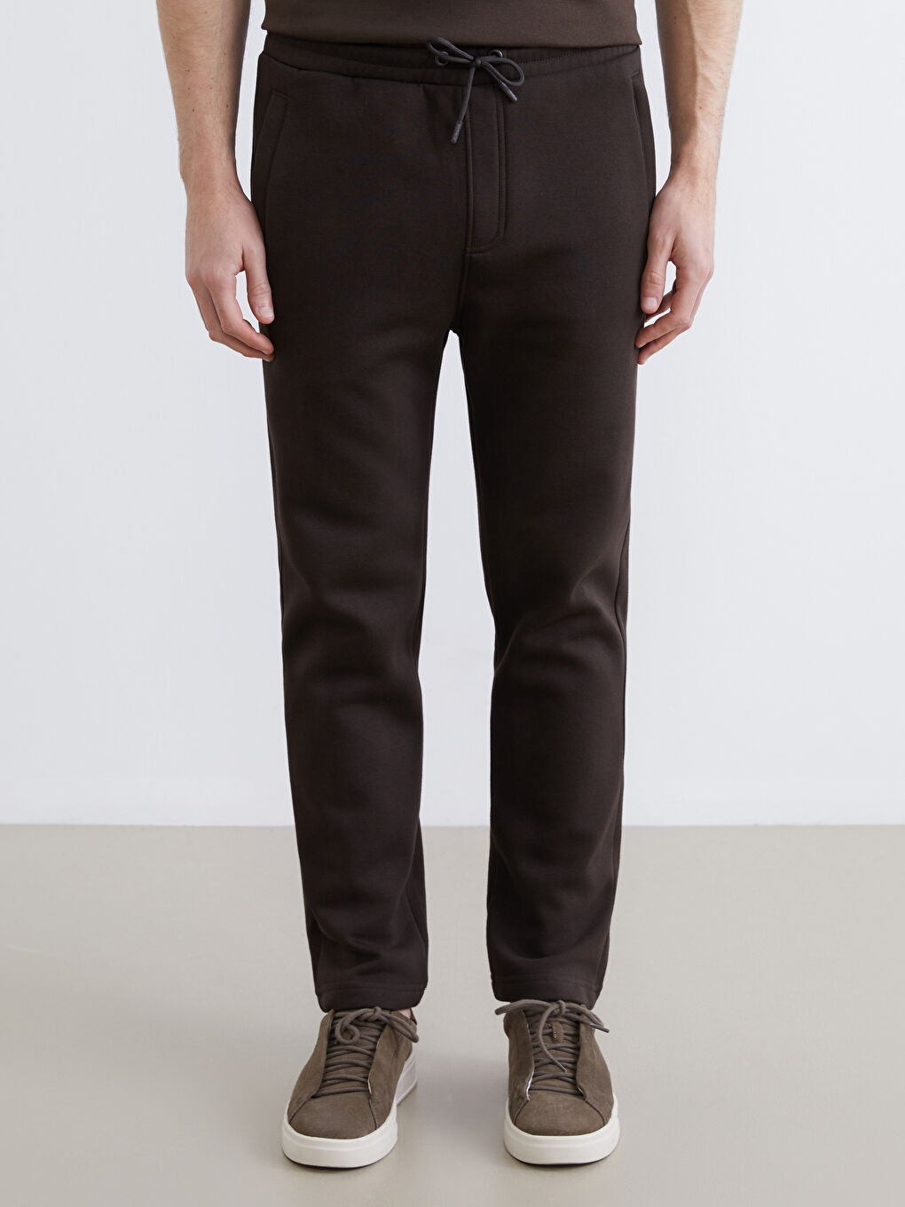 Kahverengi Standart Kalıp Erkek Eşofman Altı-1