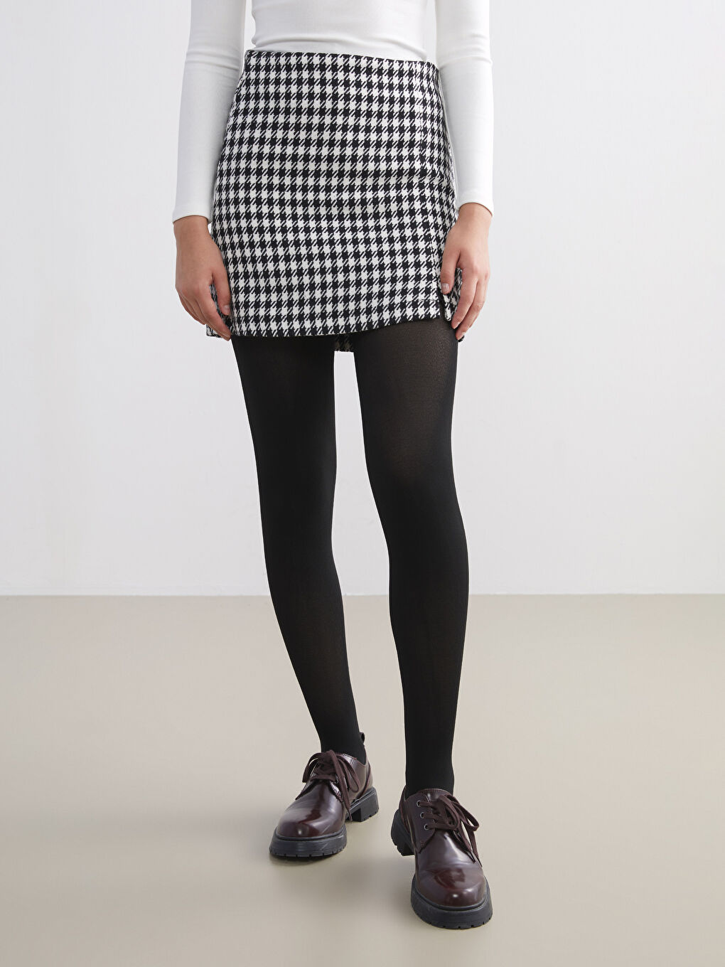 200 Denier Women's Tights