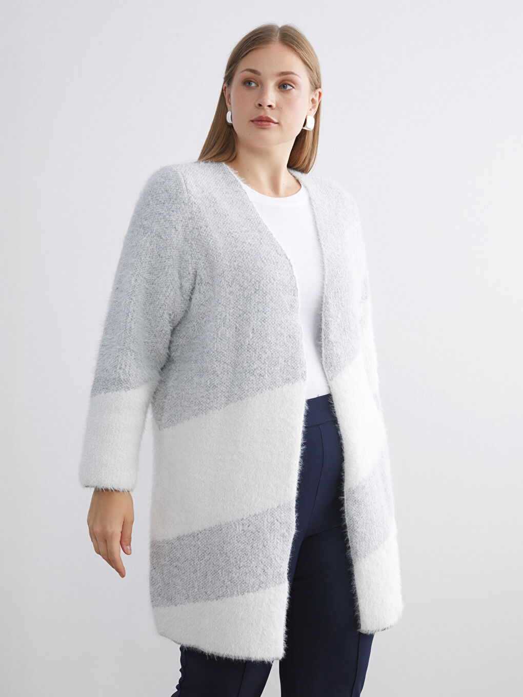 Gri Şal Yaka Renk Bloklu Kadın Triko Hırka-1