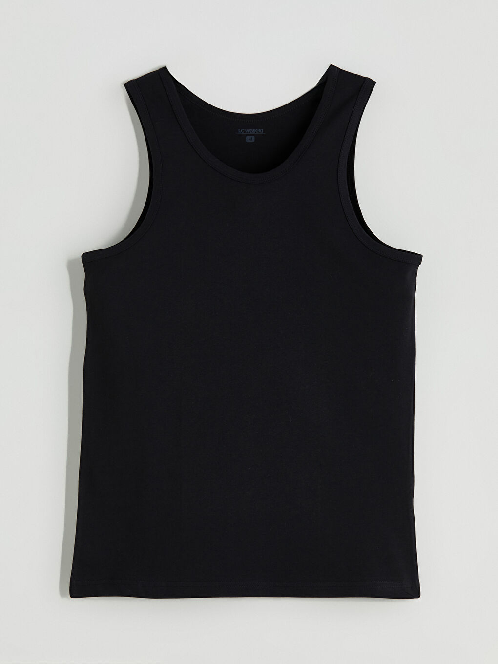 Siyah U Yaka Penye Erkek Atlet