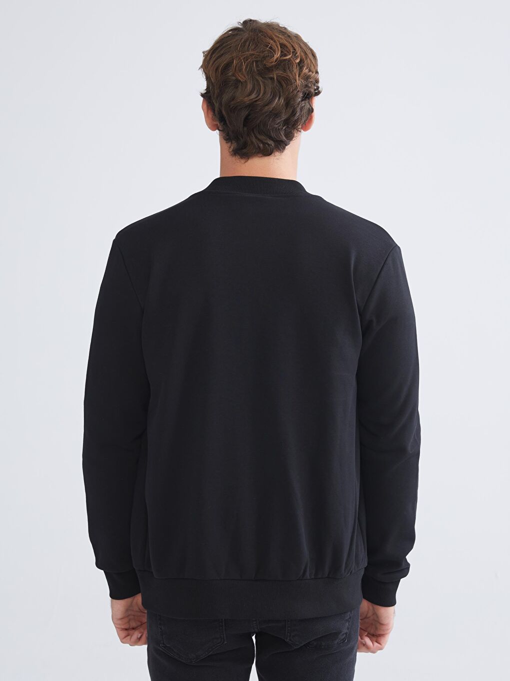 Man BLACK Zip-Up Sweatshirt-4