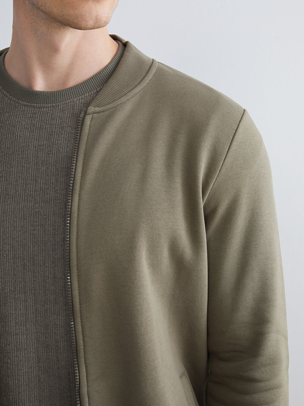 Haki Kolej Yaka Erkek Kalın Fermuarlı Sweatshirt-2