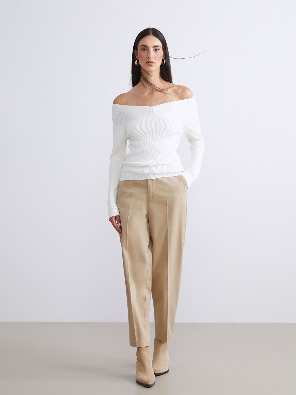 Slash Neck Women's Knitwear Sweater-1