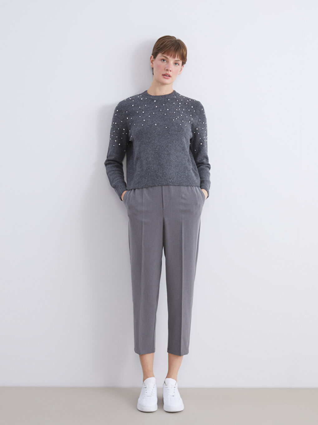 Crew Neck Rhinestone Embellished Women's Knit Sweater-1