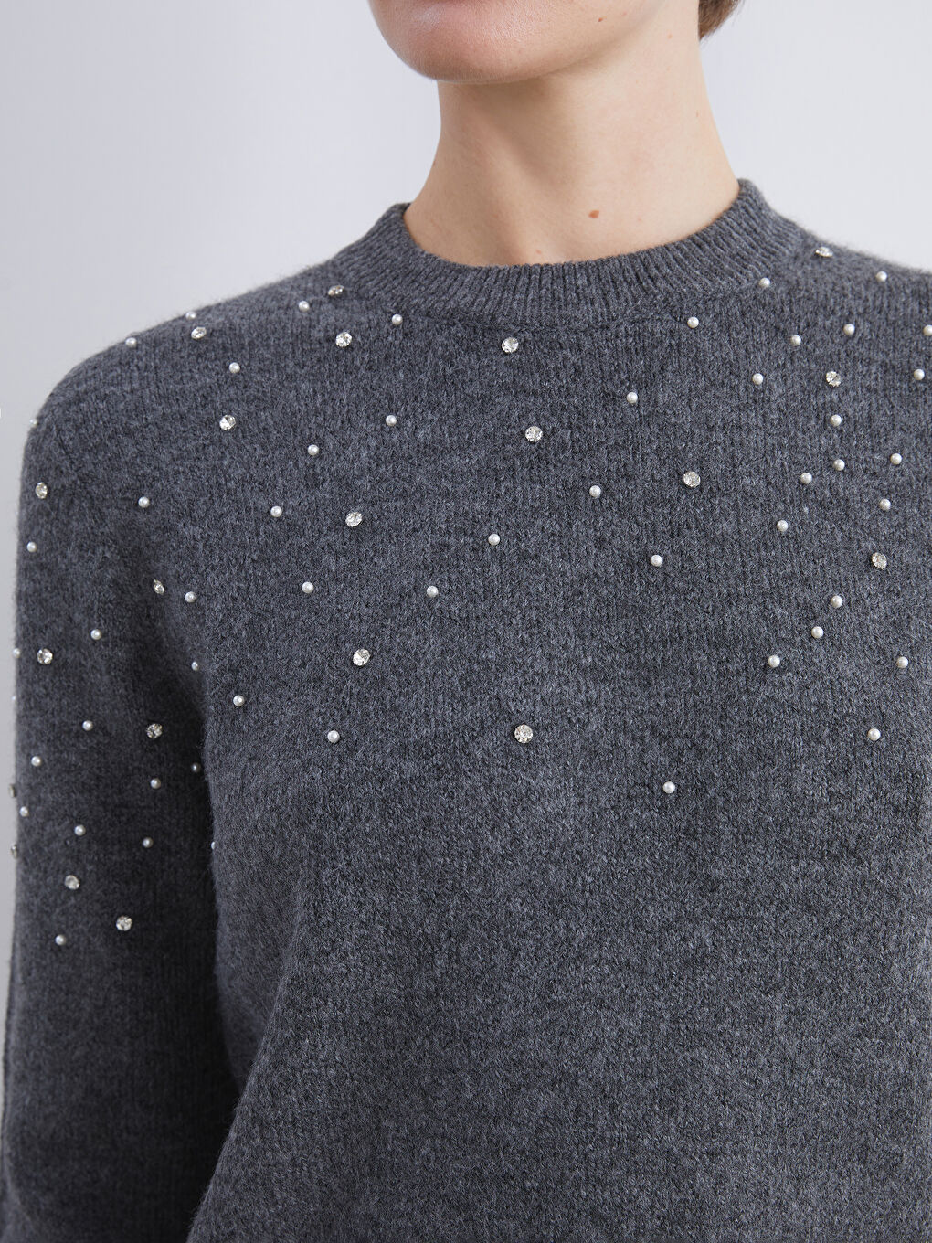 Crew Neck Rhinestone Embellished Women's Knit Sweater-2